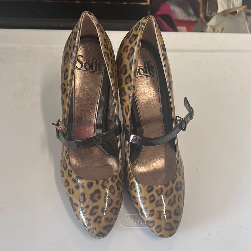 Sofft Brown Leopard Print Mary Jane Heels